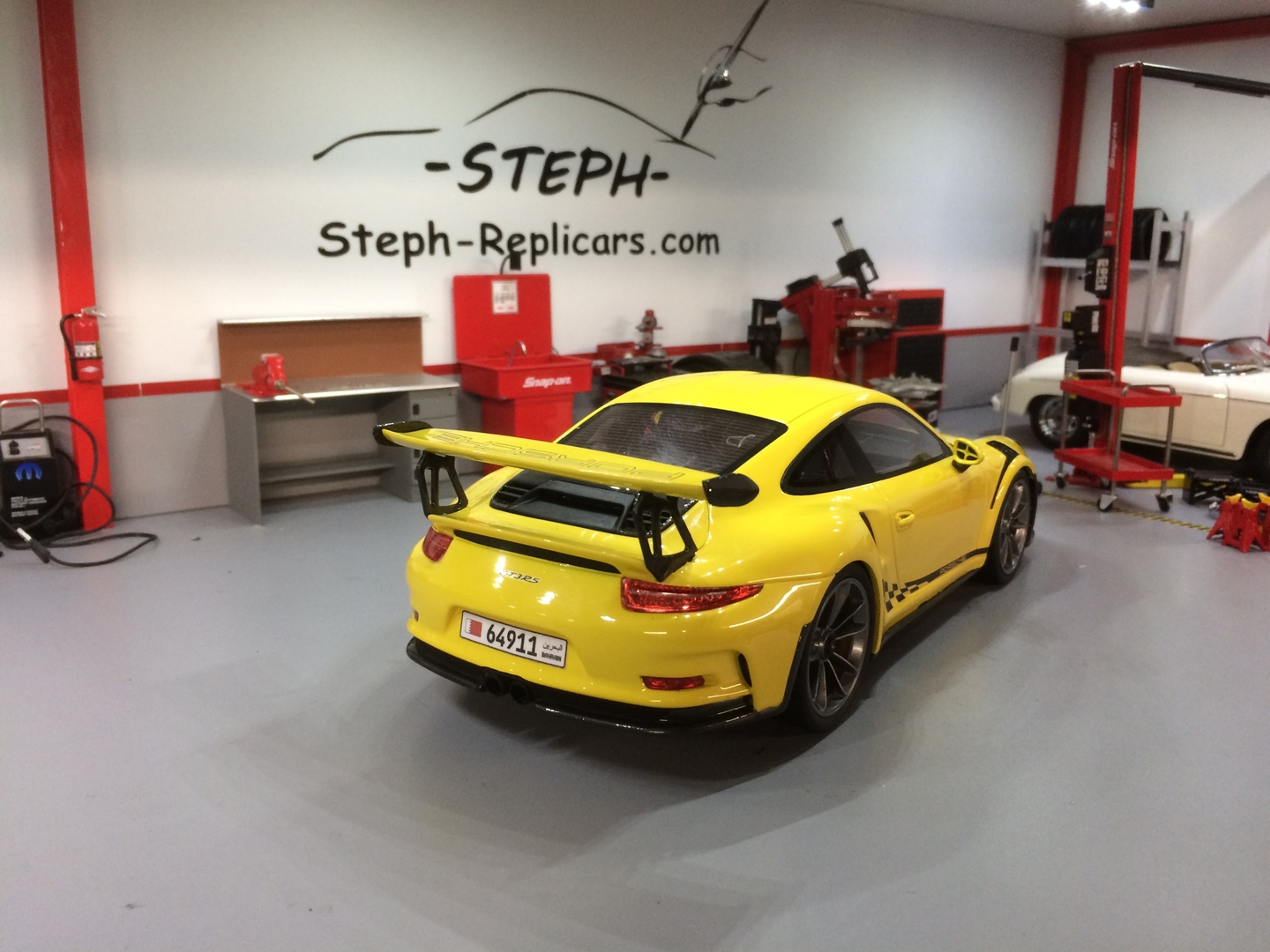 PLAQUE IMMATRICULATION BAHRAIN Spare Parts/License Plates steph