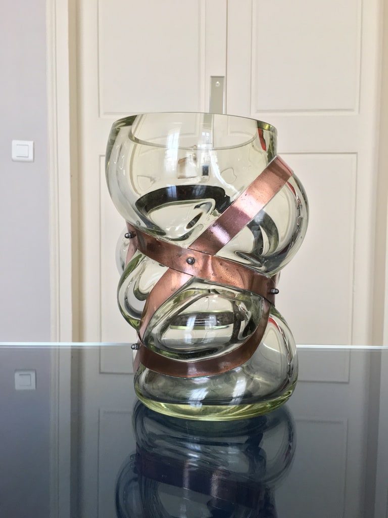 vase-verre-et-cuivre-decoration