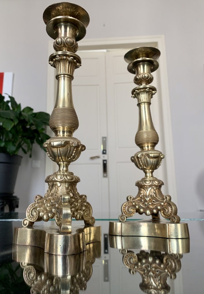 bougeoirs-chandeliers-en-bronze-dore-xixe-siecle