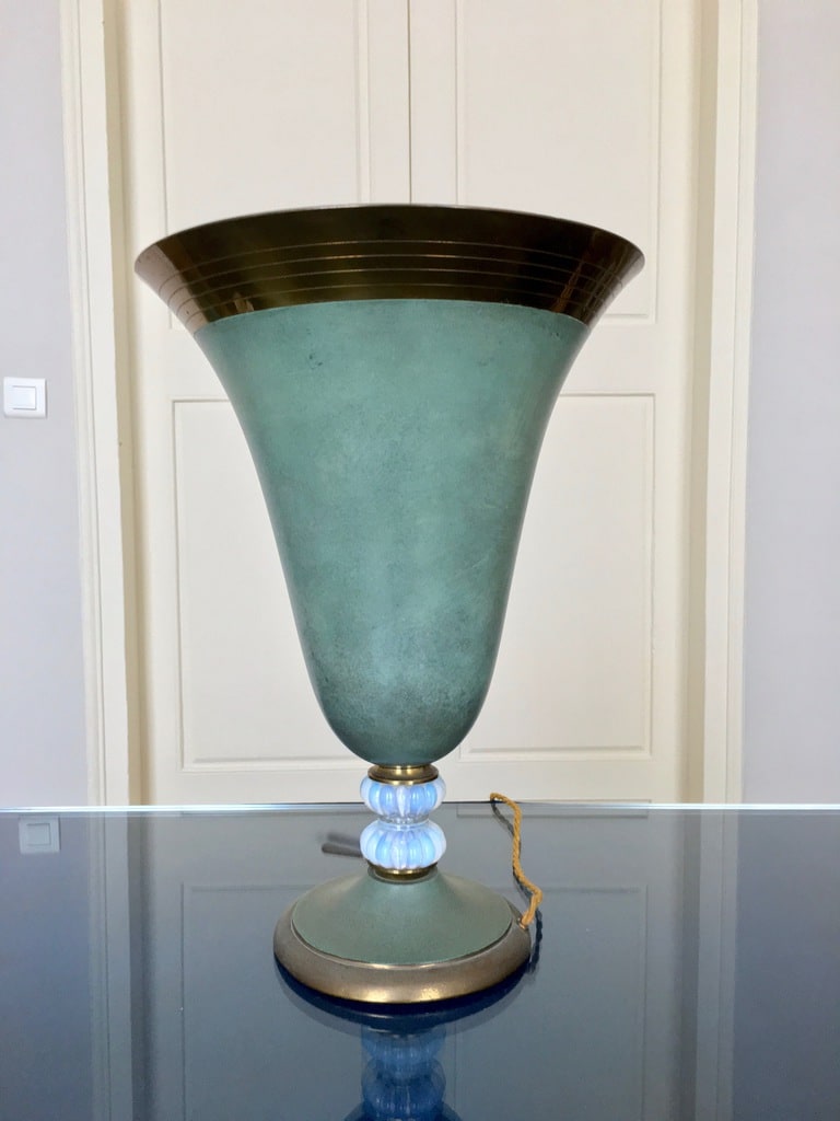lampe-en-metal-vintage-art-deco-verre opalescient
