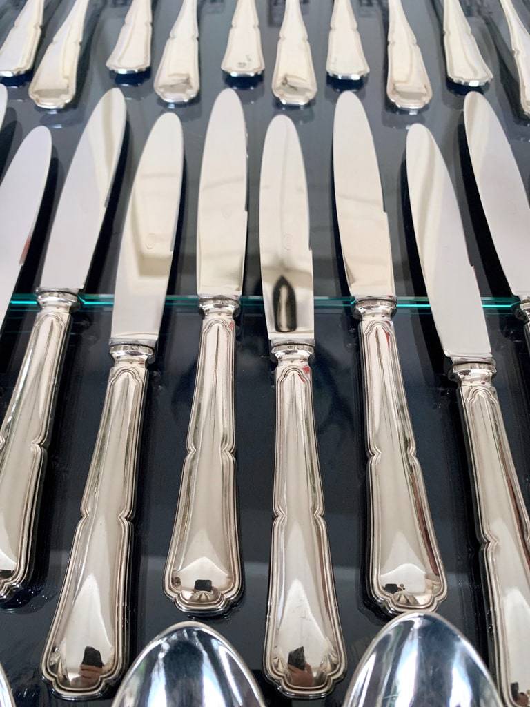 couteaux-metal-argente-coffret-vaisselle-ancienne