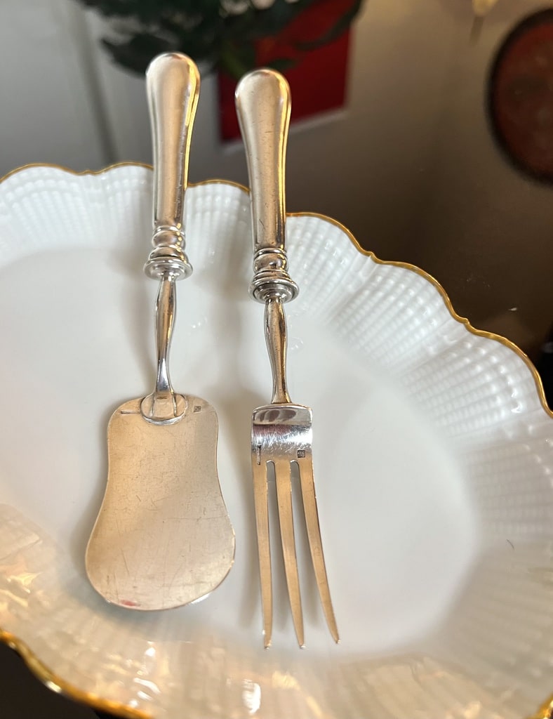 fourchette-et-spatule-mignardises-christofle-19e-siecle-antiquaire-arts-de-la-table-anciens