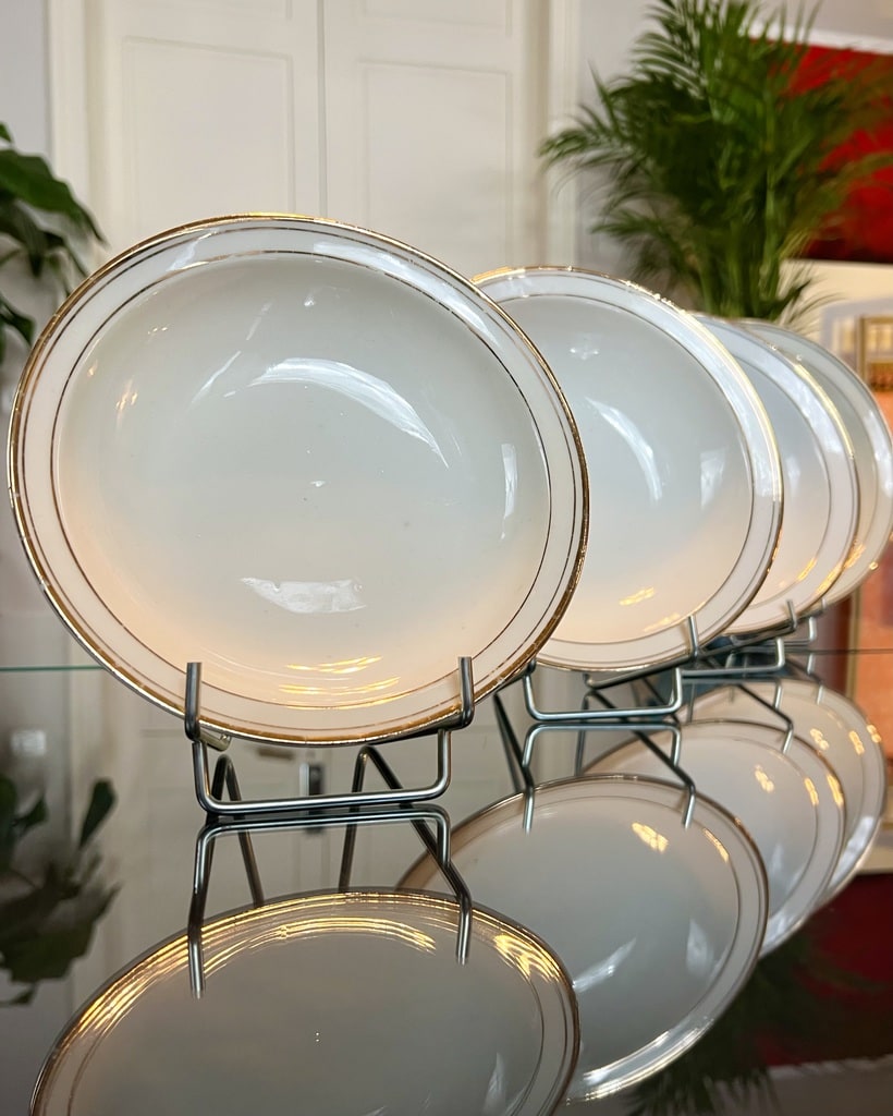 Plats de service en porcelaine - XIXe siècle