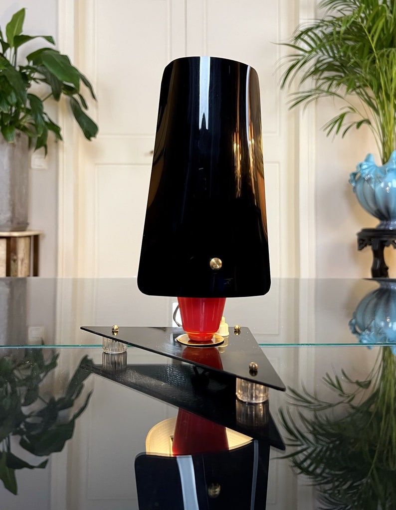 lampe-a-poser-vintage-tripode-plastique-laiton-design-1950-antiquites-brocante-en-ligne