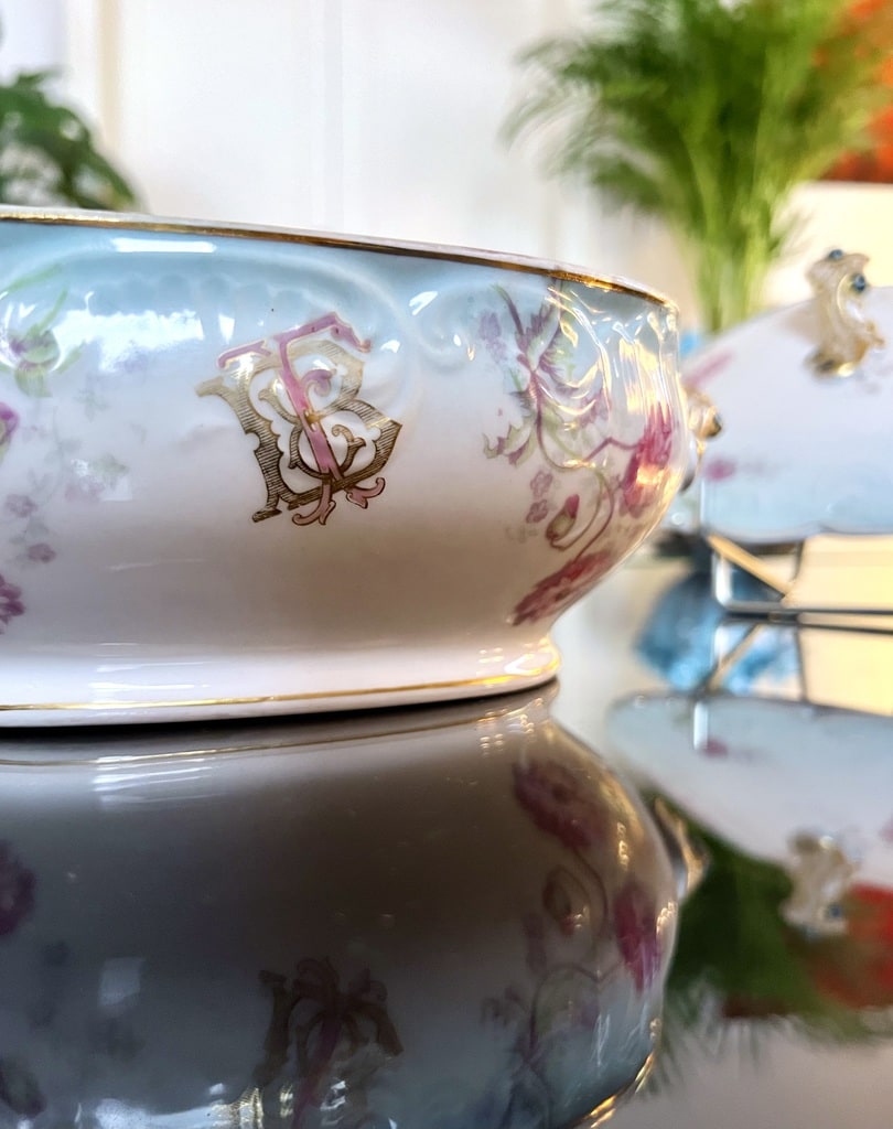 service-de-table-porcelaine-monogrammes-art-de-la-table-anciens-19e-siecle-boutique-en-ligne