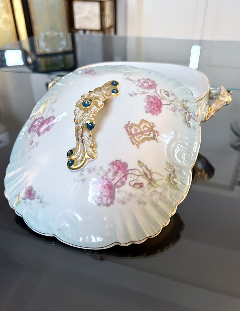 service-de-table-porcelaine-ancienne-art-de-la-table-vaisselle-19e-siecle-antiquaire-en-ligne