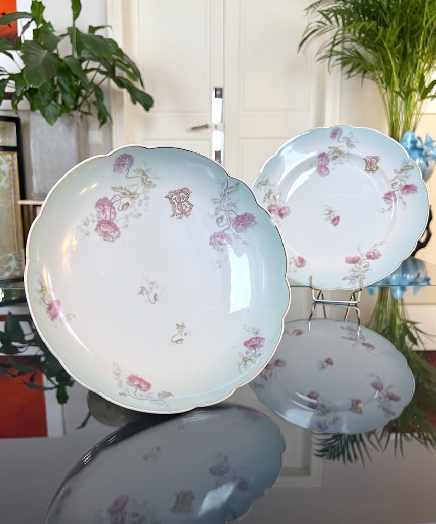 compotier-plat-de-service-porcelaine-monogrammes-vaisselle-19e-siecle-art-de-la-table-brocante