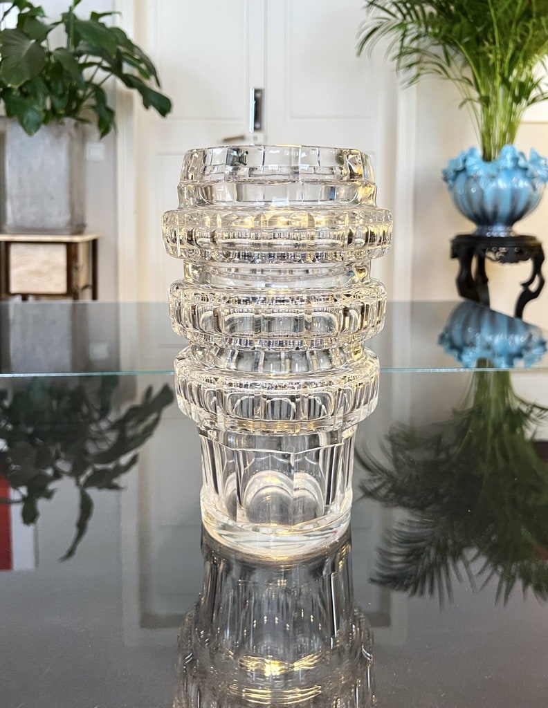 vase-vintage-en-cristal-decoration-interieure-retro-antiquaire-brocante-en-ligne