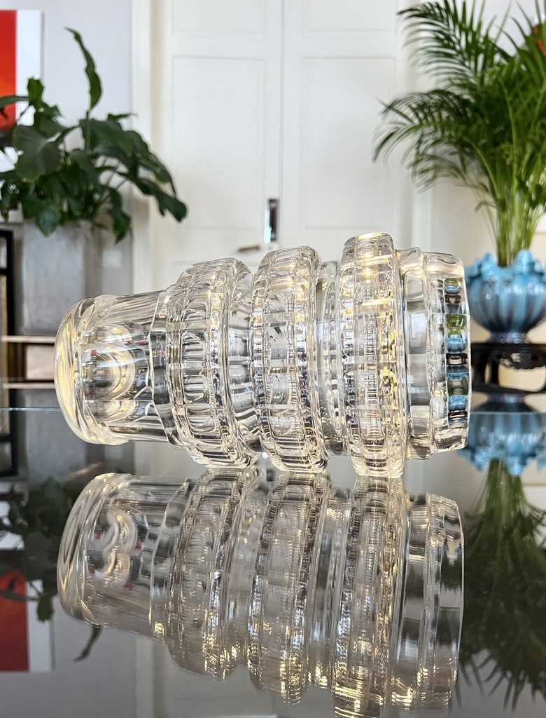 vase-en-cristal-taille-pan-coupe-facettes-objets-anciens-decoration-vintage-antiquites-20e-siecle