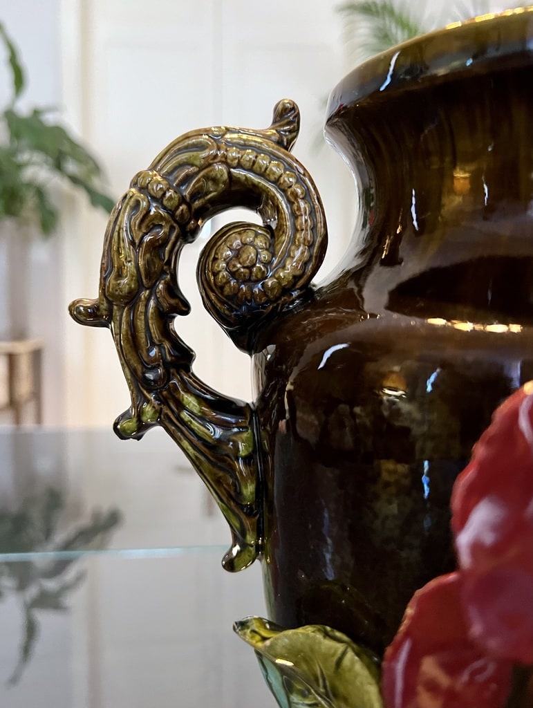 vase-barbotine-epoque-19e-siecle-napoleon-3-fleurs-polychrome-antiquites-brocante-en-ligne