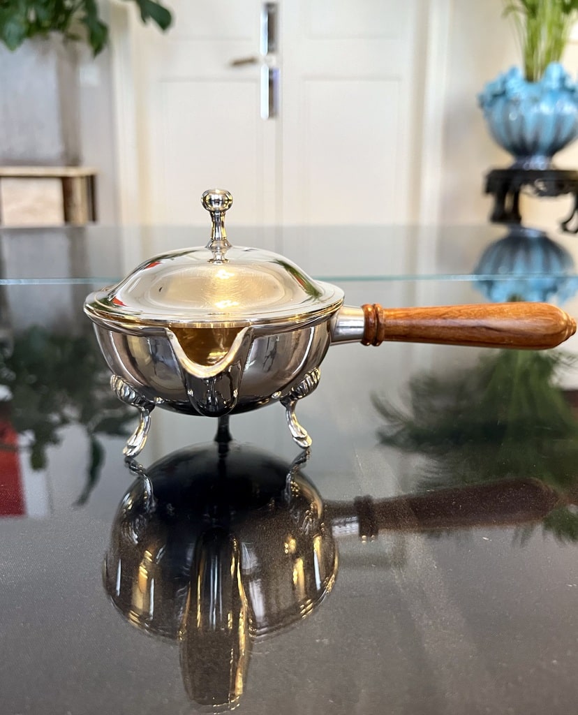 sauciere-ancienne-metal-argente-manche-bois-accessoires-de-service-art-de-la-table-antiquites-brocante
