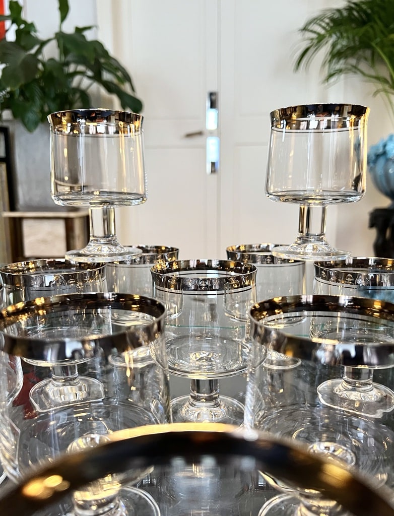 service-verres-vintage-en-cristal-1970-platine-argent-antiquites-brocante-en-ligne