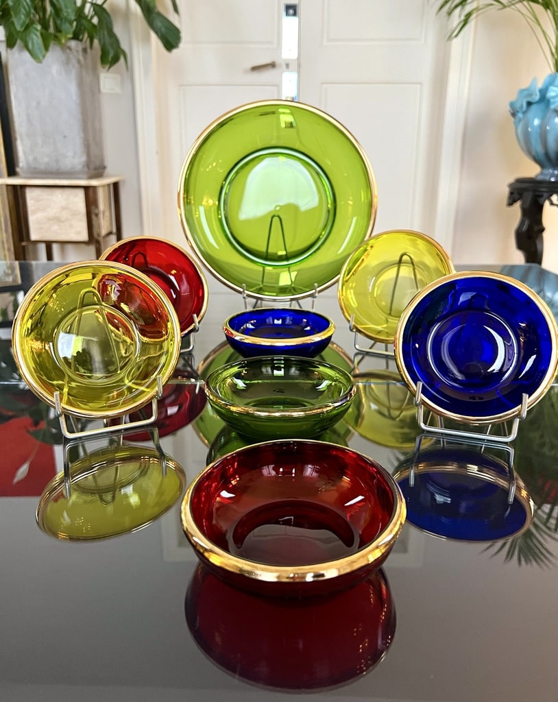 service-a-dessert-vintage-en-verre-multicolore-or-fin-vaisselle-ancienne-antiquites-brocante