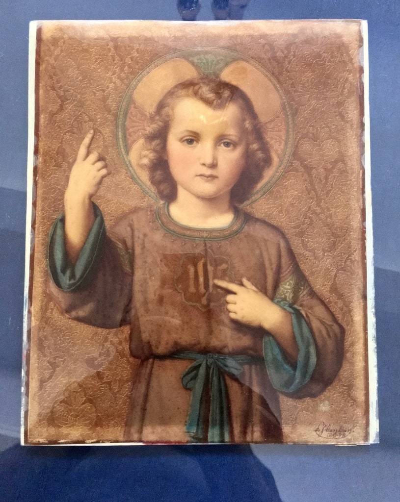 peinture-fixee-sous-verre-enfant-religieux-cadre-mural-19e-siecle-brocante-antiquites