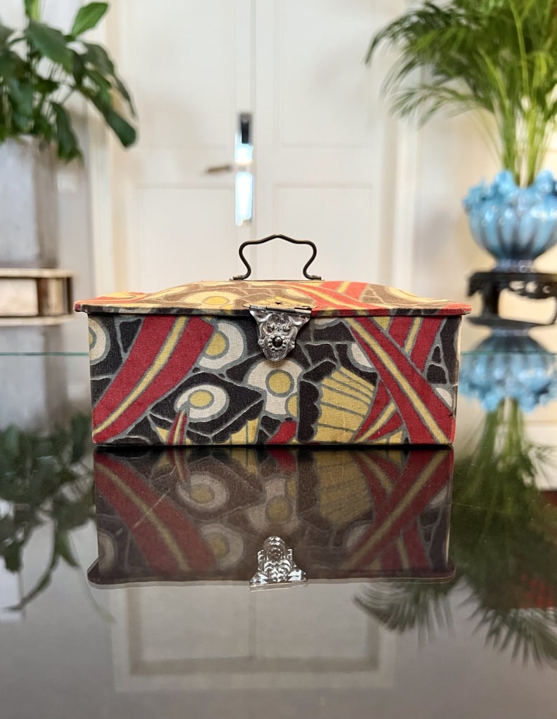boite-a-couture-art-deco-carton-maroufle-textile-brocante-vintage