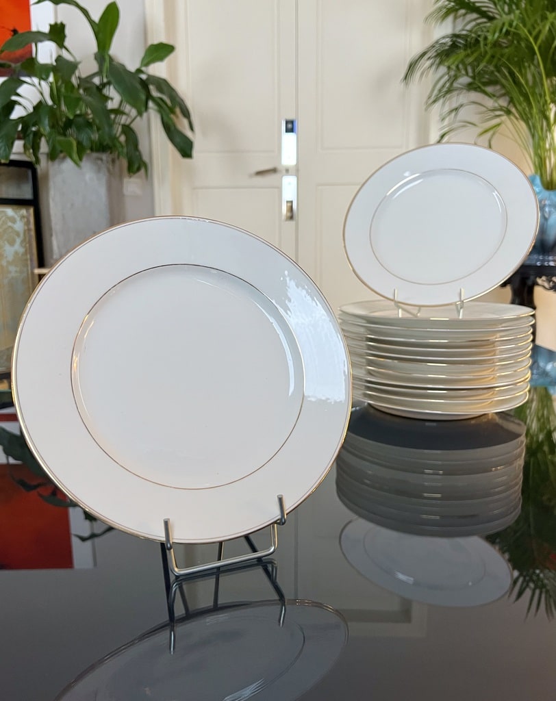 serie-assiettes-anciennes-dessert-porcelaine-limoges-marli-filets-or-dore-brocante-antiquites