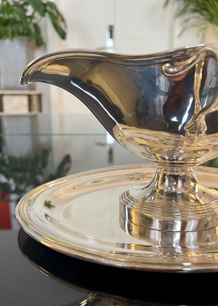 sauciere-a-plateau-christofle-metal-argente-arts-de-la-table-anciens-brocante-boutique-en-ligne