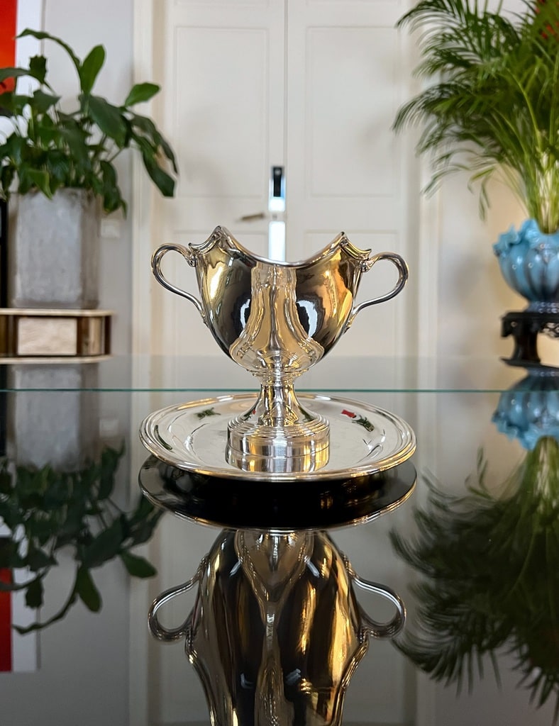 sauciere-a-plateau-en-metal-argente-antiquaire-vaisselle-ancienne-christofle-art-de-la-table-boutique-en-ligne-brocante