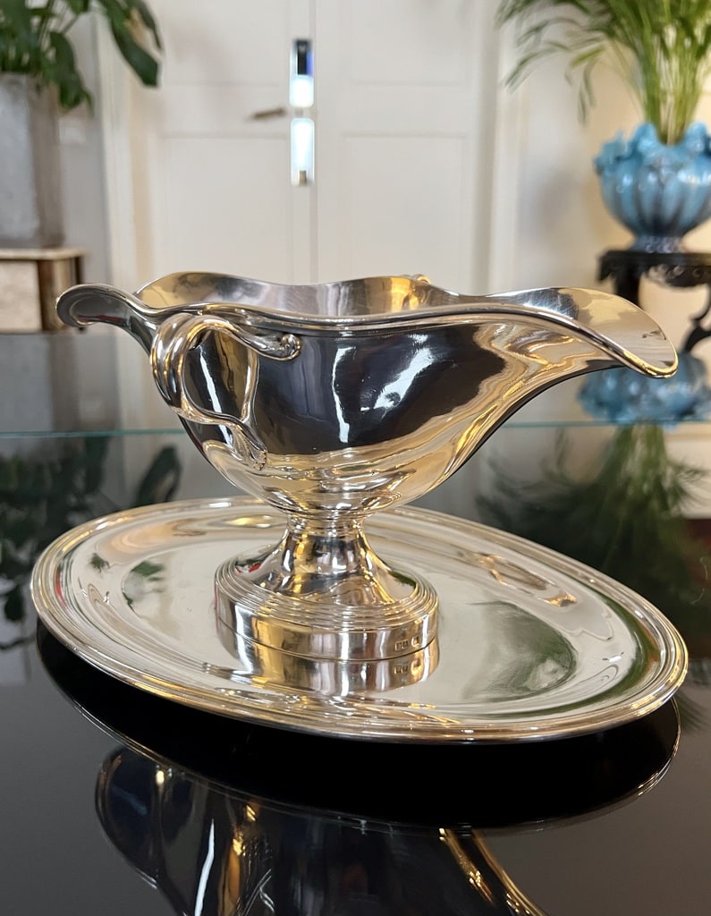 sauciere-plateau-metal-argente-christofle-vaisselle-ancienne-art-de-la-table-19e-siecle