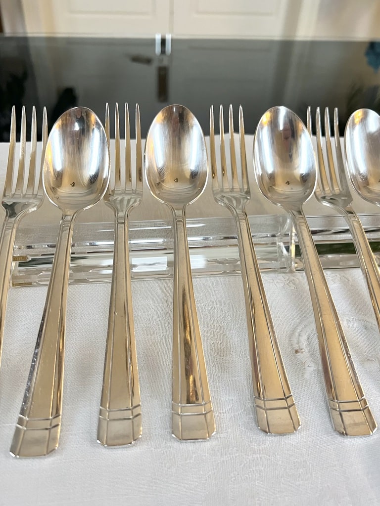 cuilleres-et-fourchettes-entremets-metal-argente-art-deco-vaisselle-art-de-la-table-ancien-brocante