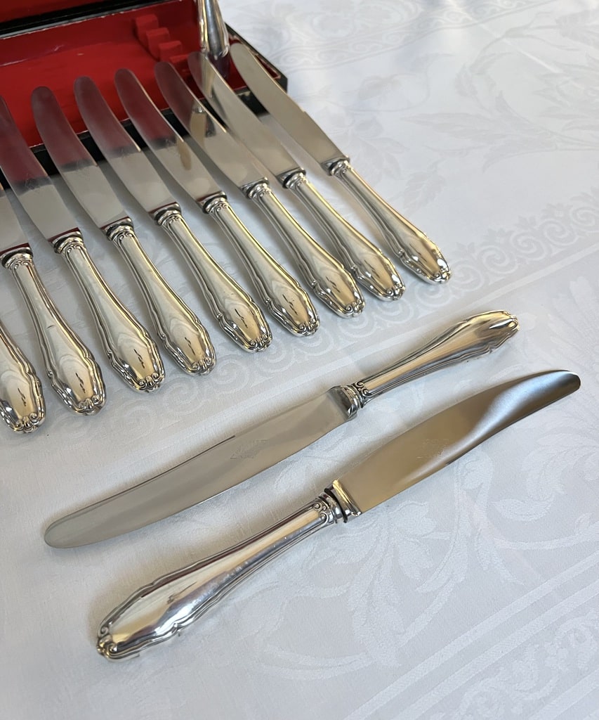 couteaux-de-table-manche-argent-fourre-art-de-la-table-brocante-en-ligne-antiquites