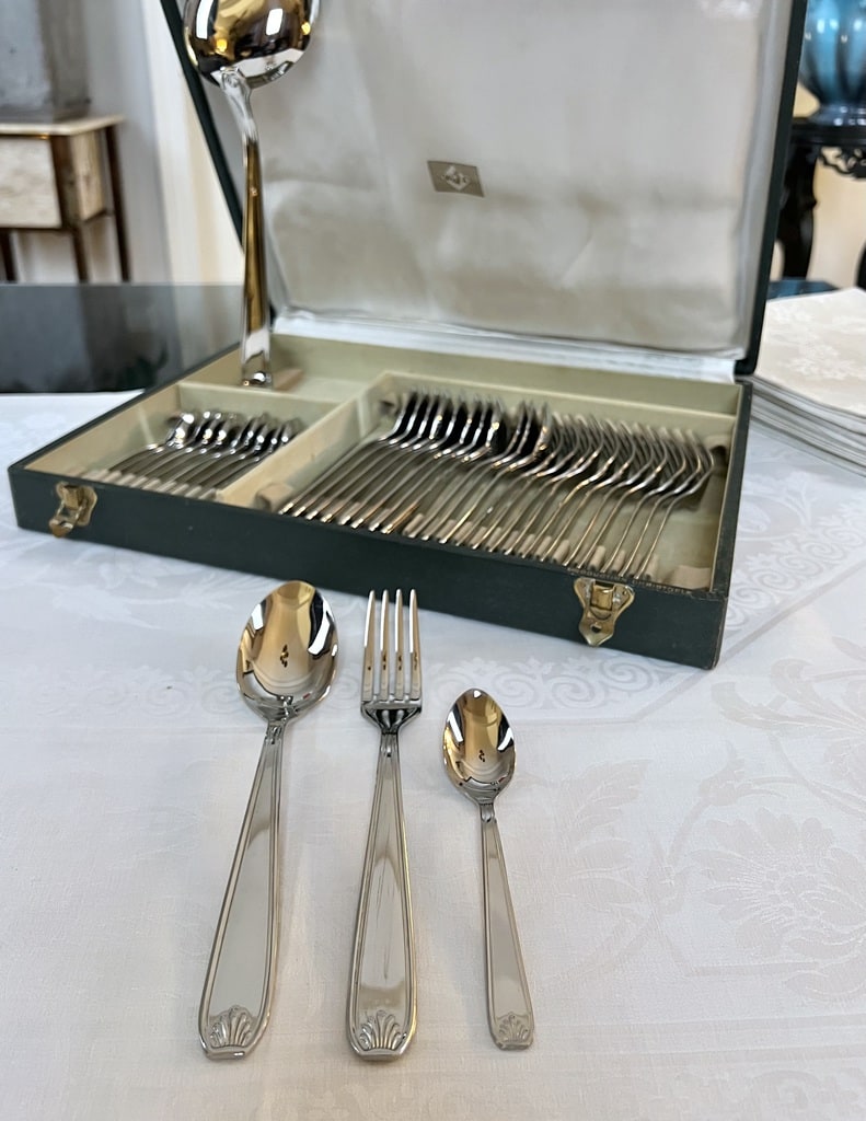 menagere-guy-degrenne-couverts-acier-inoxydable-brocante-art-de-la-table