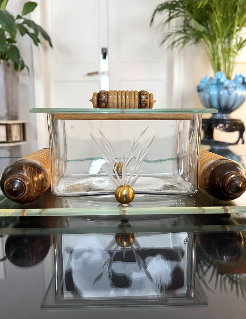 boite-a-biscuits-art-deco-poignees-bois-plateau-verre-biseaute-accessoire-de-cuisine-art-de-la-table-vintage-brocante-antiquites