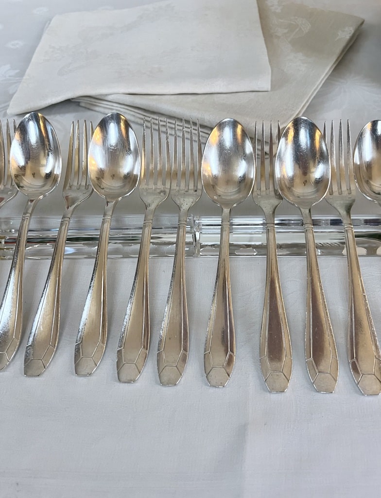 couverts-entremets-metal-argente-epoque-art-deco-couverts-angenterie-ancienne-art-de-la-table-brocante