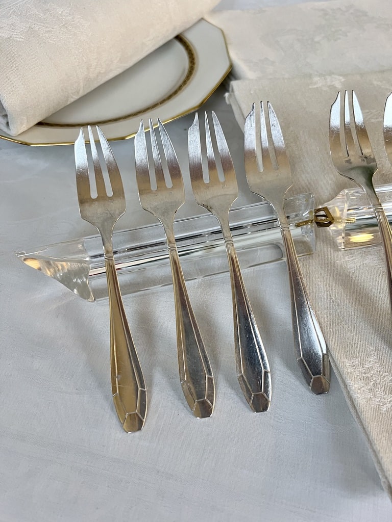 couverts-dessert-metal-argente-fourchette-gateau-art-deco-brocante