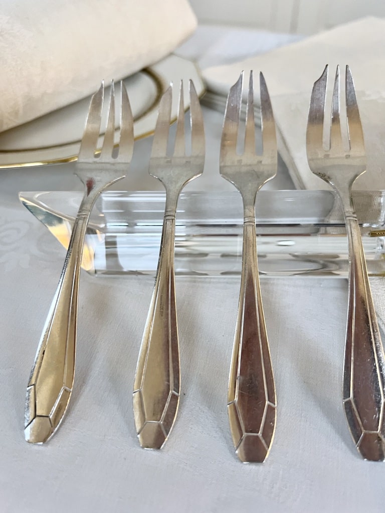 fourchettes-gateau-metal-argente-couverts-art-deco-vaisselle-ancienne
