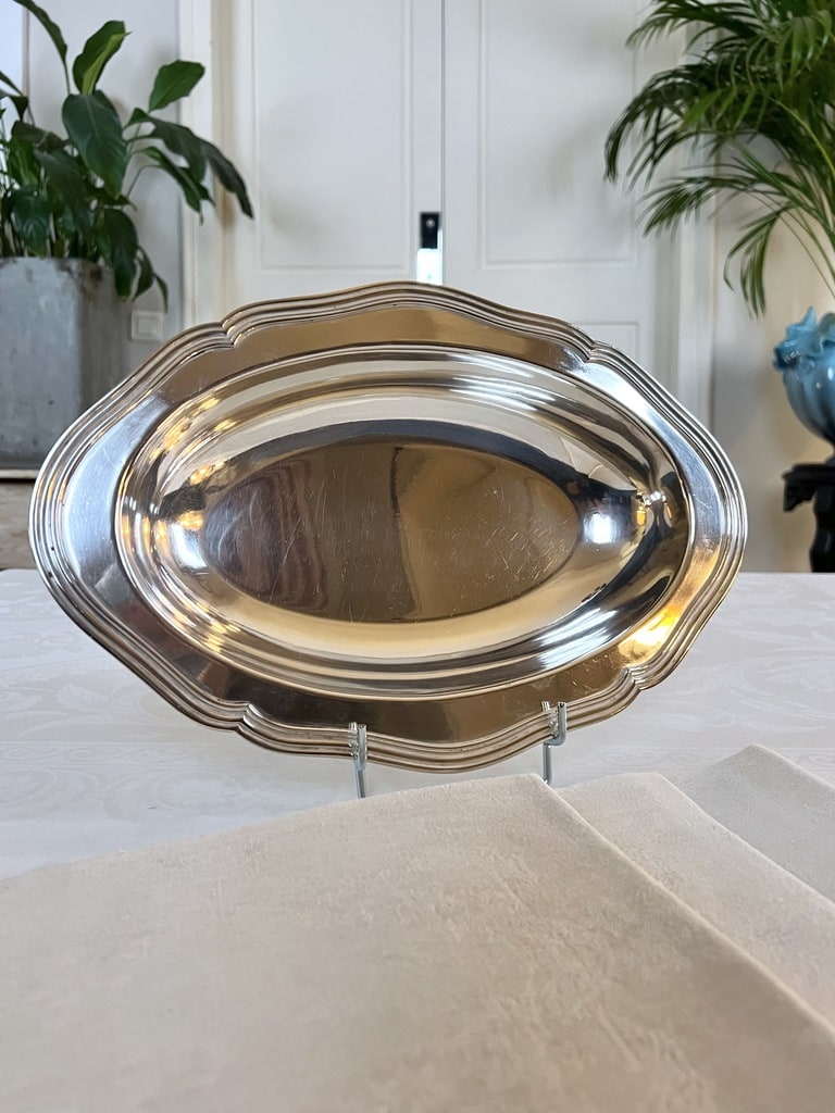 plat-de-service-ancien-metal-argente-art-de-la-table-vaisselle-vintage-brocante-piece-de-forme