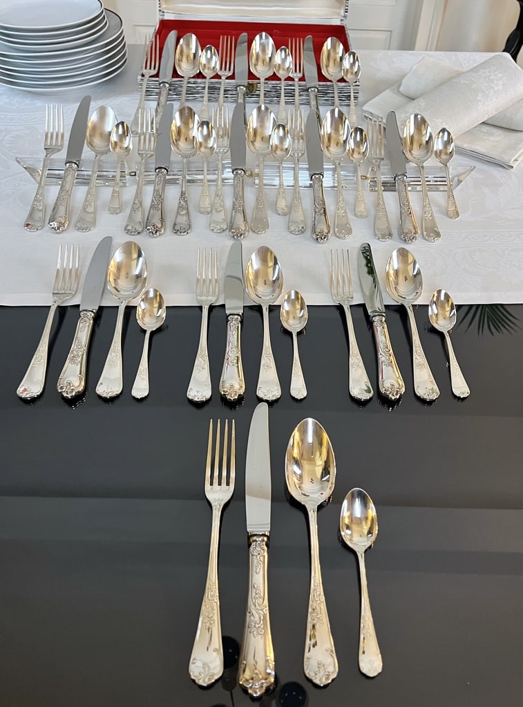 menagere-vinage-metal-argente-art-de-la-table-vaisselle-ancienne-brocante-20e-siecle