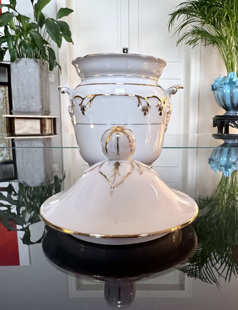 surcier-ancien-porcelaine-vieux-paris-fretel-decor-or-fin-19e-siecle-the-cafe-brocante-antiquaire