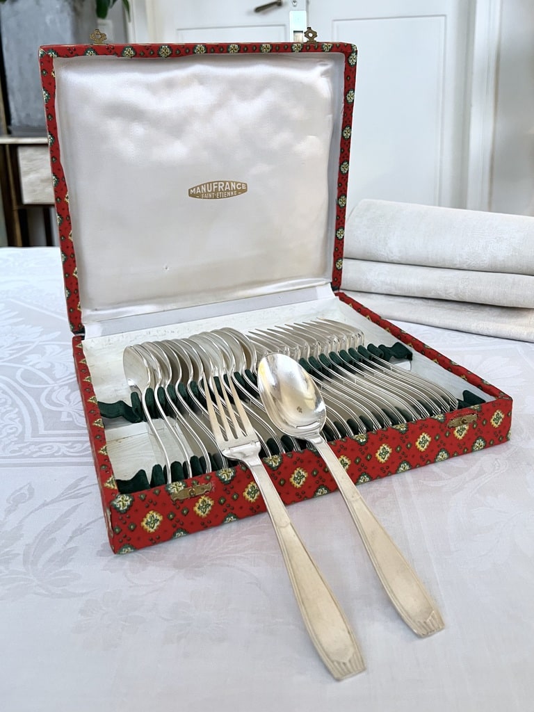couverts-entremets-christofle-metal-blanc-alfenide-coffret-menagere-vintage-brocante-antiquites