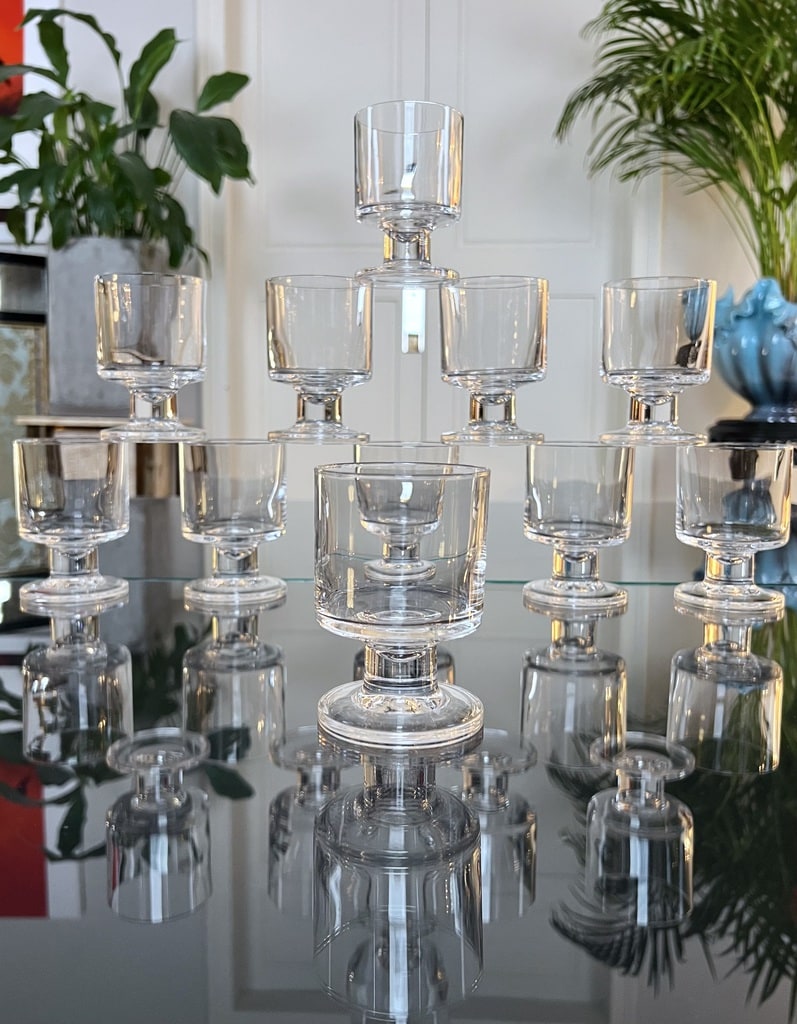 service-verres-vin-vintage-style-1970-art-de-la-table-20e-siecle-brocante-antiquaire