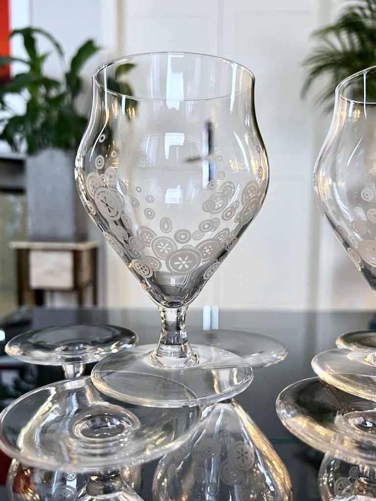 service-de-verres-art-deco-en-cristal-decor-grave-a-l-acide-art-de-la-table-1930-vaisselle-ancienne-antiquaire-brocante