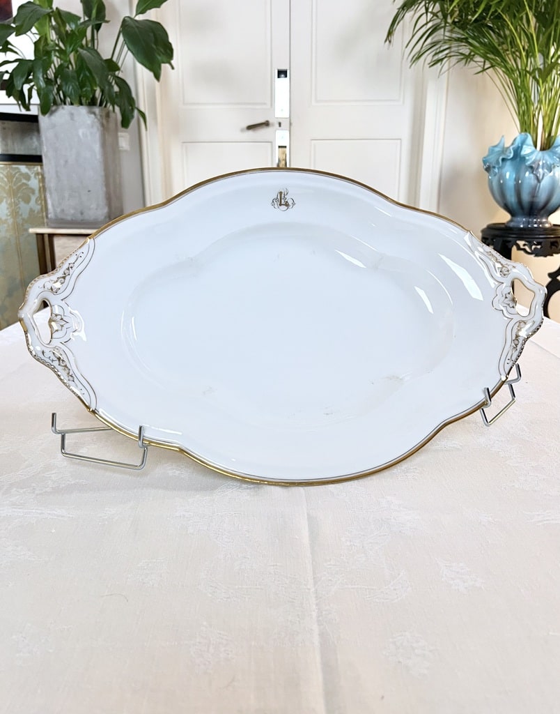 plat-de-service-viande-poisson-ovale-jean-pouyat-porcelaine-limoges-monogrammes-or-fin-antiquaire-brocante
