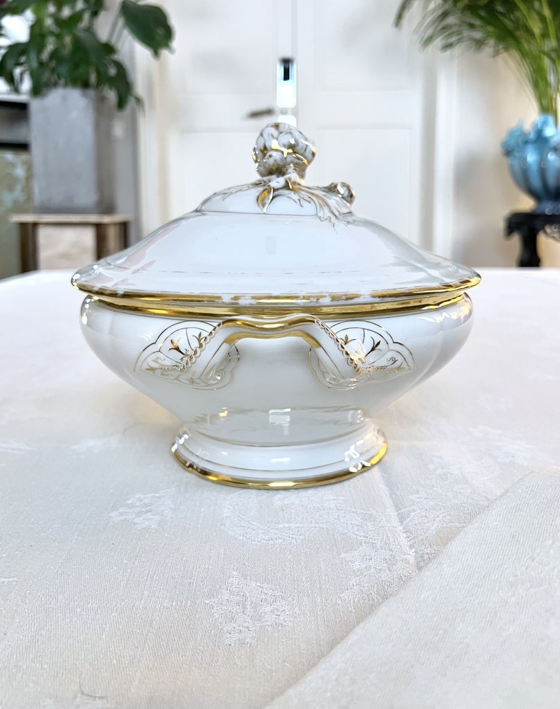 legumier-couvert-soupiere-porcelaine-limoges-jean-pouyat-19e-siecle-monogrammes-or-fin-vieux-paris-antiquaire-brocante