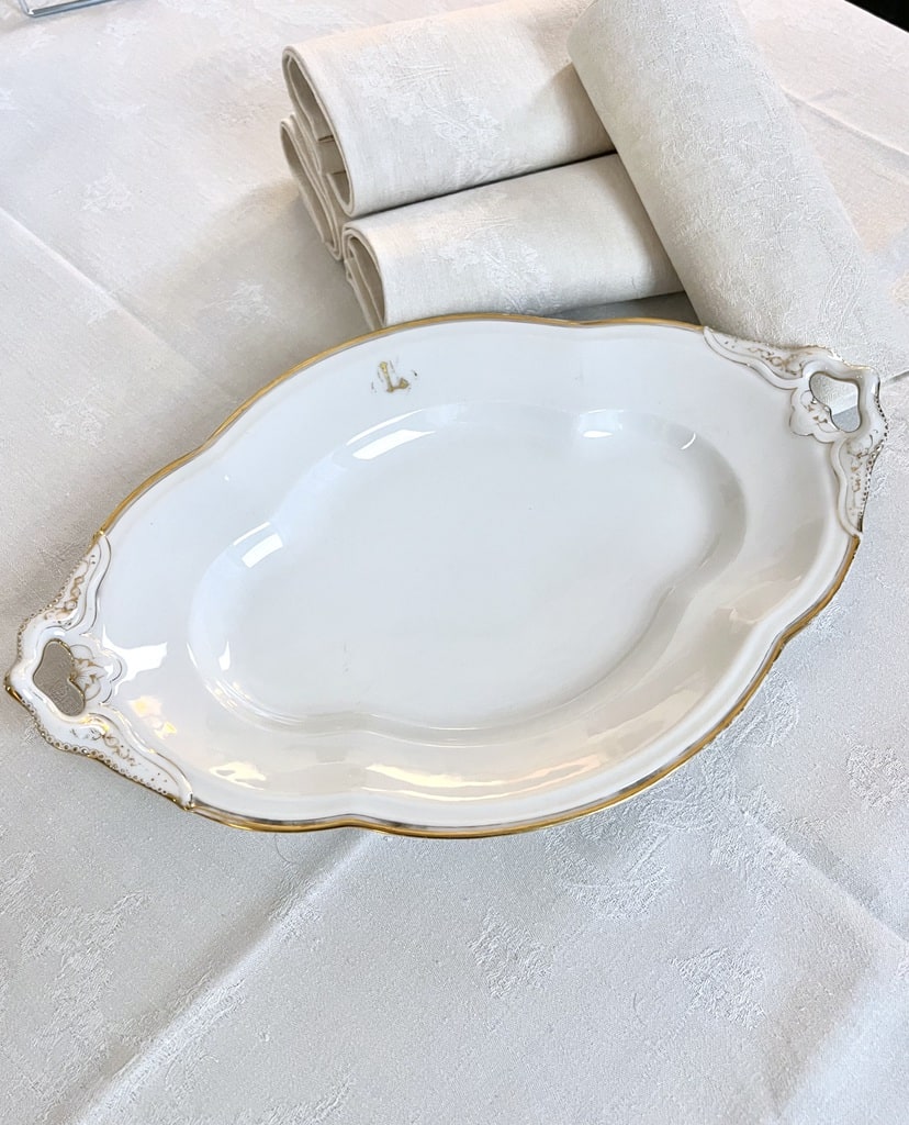 plat-de-service-ovale-poisson-viande-legume-porcelaine-limoges-banche-jean-pouyat-decor-or-fin-vaisselle-ancienne-classique-antiquaire-brocante