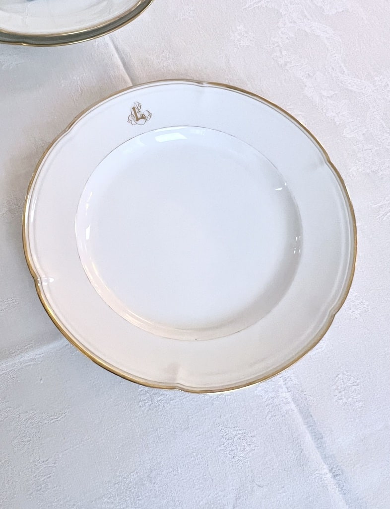 plats-de-service-rond-creux-legumier-ouvert-jean-pouyat-porcelaine-blanche-limoges-brocante-antiquaire-art-de-la-table