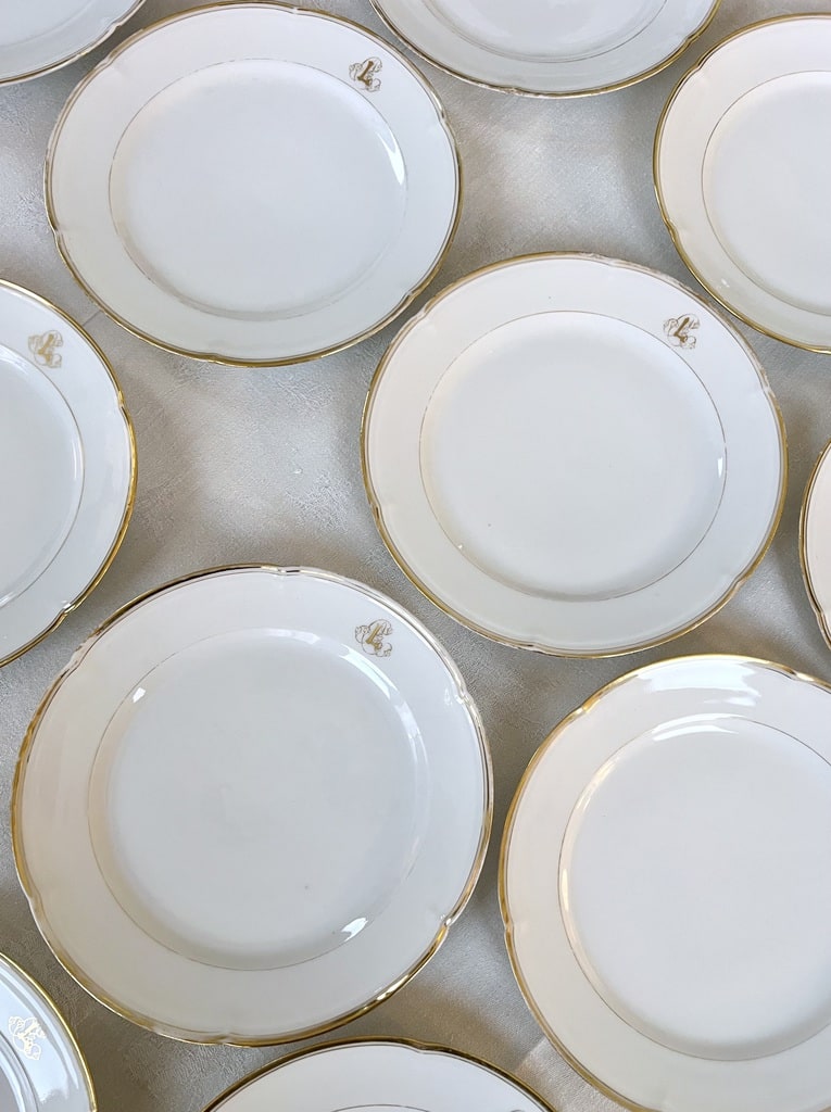 assiettes-a-dessert-ancienne-service-de-table-porcelaine-de-limoges-manufacture-jean-pouyat-brocante-antiquites-france