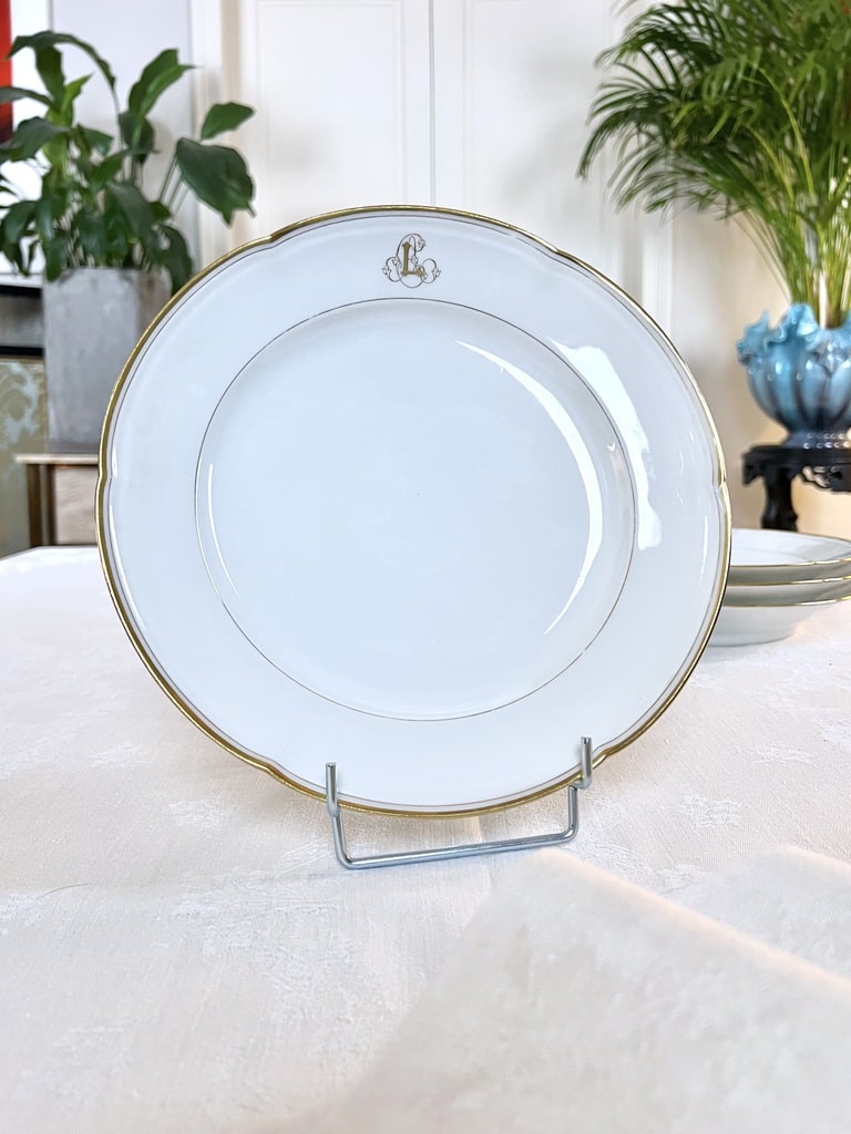 Petit Cadre Photo en porcelaine M.V.C de Limoges - Label Emmaüs