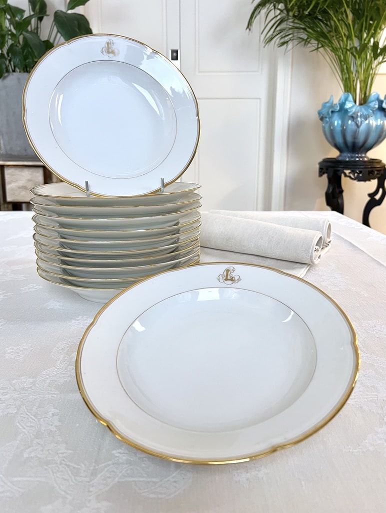Service De Table En Porcelaine De Limoges - Velours Vert Et Or - Début XXe