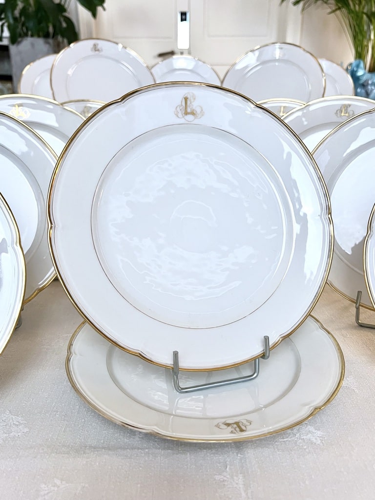 assiettes-plates-anciennes-service-de-table-jean-pouyat-porcelaine-de-limoges-style-vieux-paris-brocante-antiquaire-france