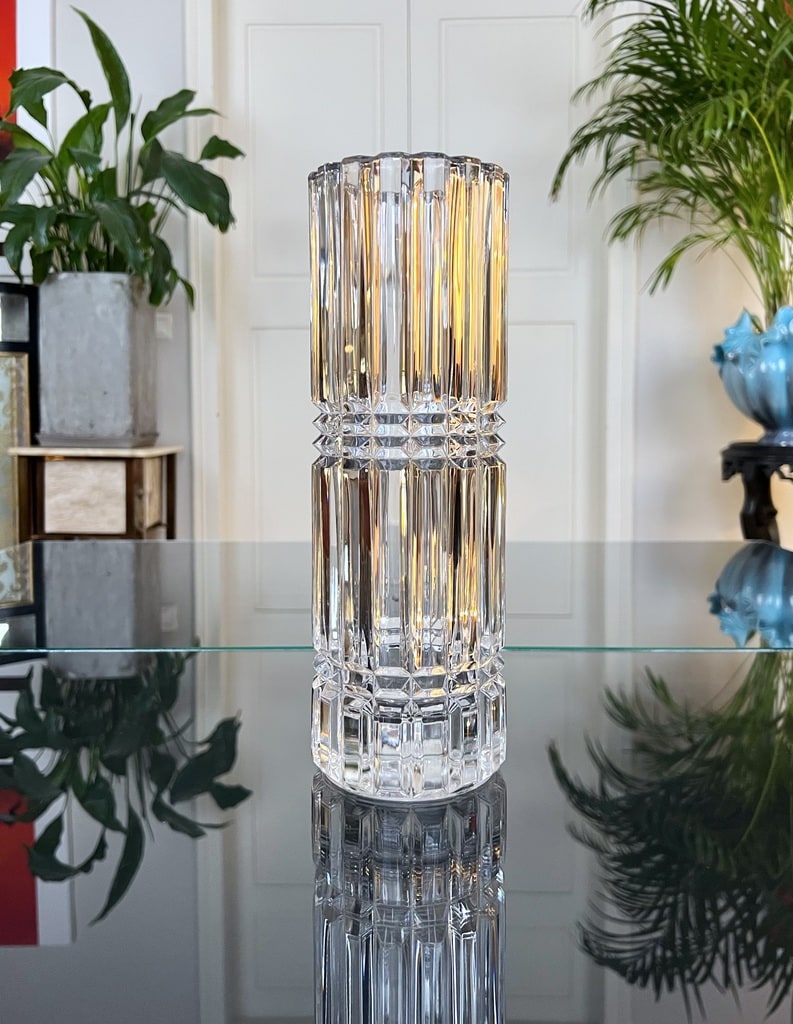 vase-vintage-en-cristal-format-cylindrique-decoration-interieure-fleur-bouquet-brocante-antiquites