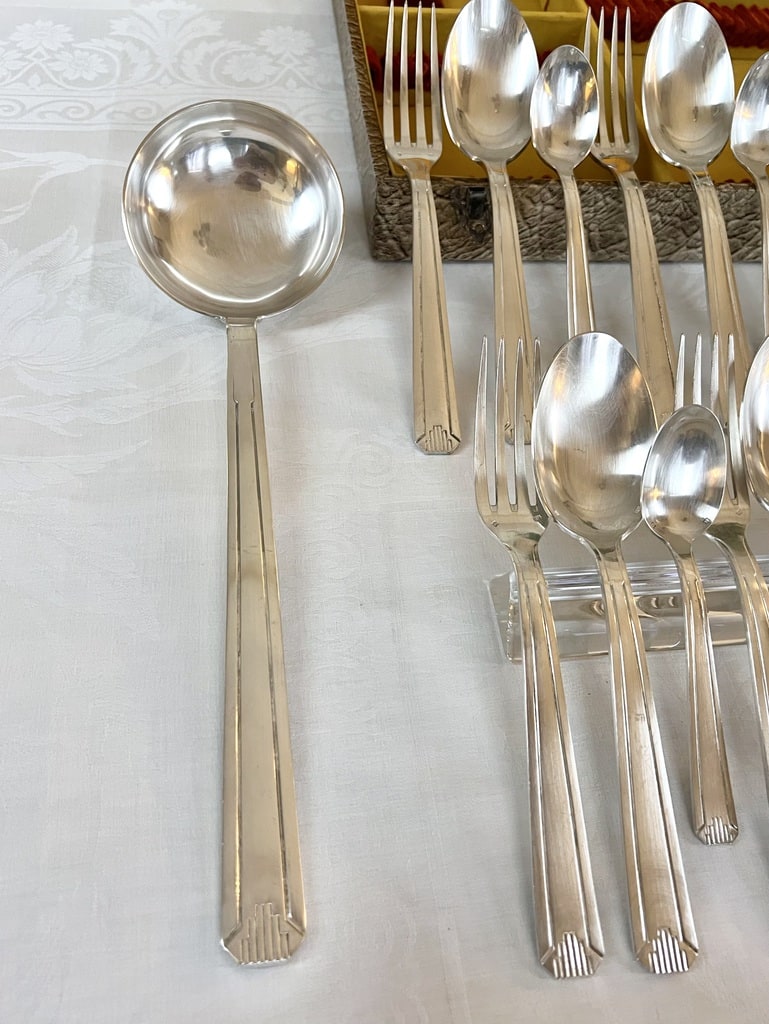 louche-de-service-ancienne-metal-argente-menagere-style-art-deco-1930-brocante-antiquaire-vaisselle-ancienne
