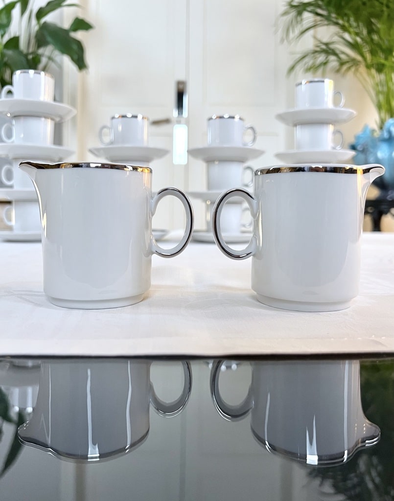 Service à Café En Porcelaine Blanche Filets Dorés - Élégant Et Vintage