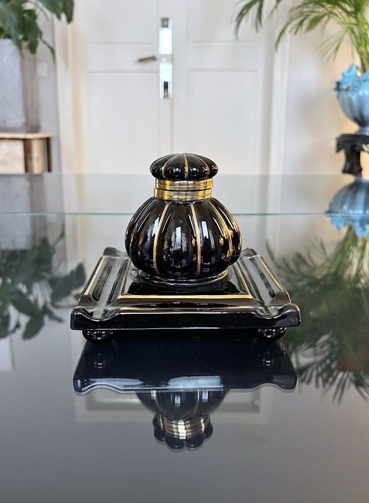 encrier-art-deco-porcelaine-noire-decor-filet-or-fin-porte-plume-1930-style-moderne-brocante-antiquaire