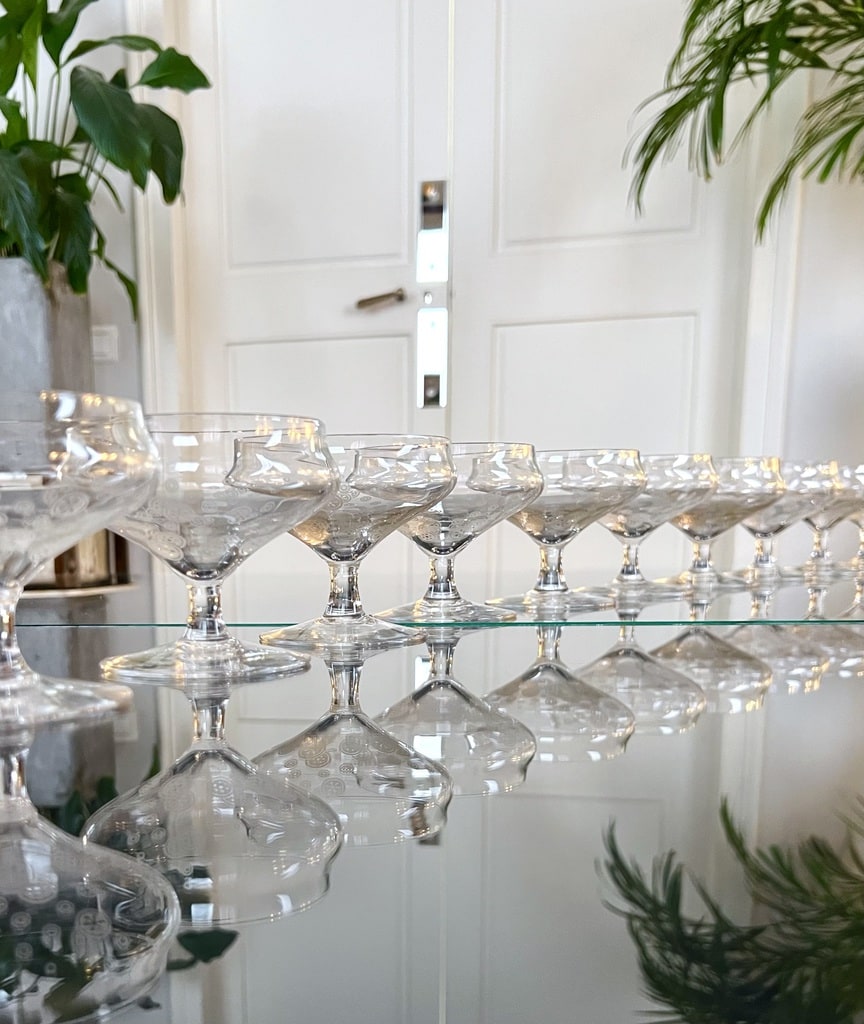 coupes-chamapgne-cristal-epoque-1930-art-deco-decor-grave-a-l-acide-brocante-antiquaire