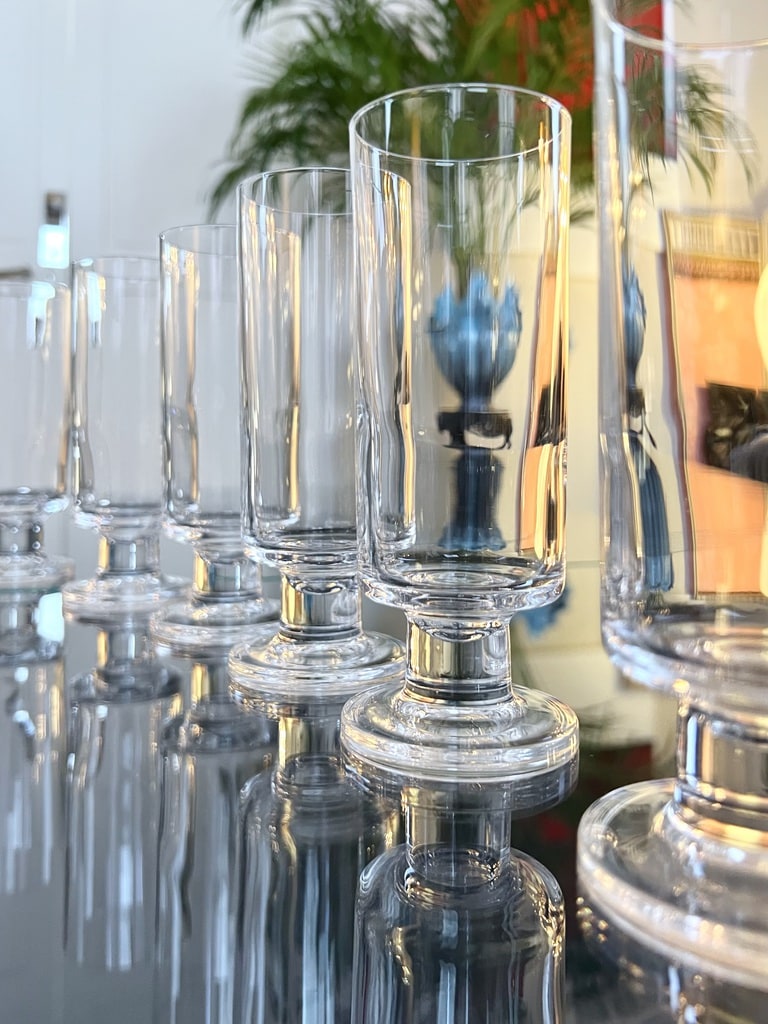 service-de-flutes-a-champagne-en-cristal-style-moderne-1970-verres-a-pied-vaisselle-ancienne-brocante-antiquites